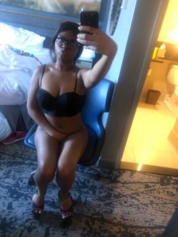 READ AD BEFORE CONTACTING❗HORNY 😏20YRS YOUNG 🍫BABE LOVES TO GET FUCKED😩 THICK IN ALL THE RIGHT PLACES🍑MISS MARI 🥵INCALLS ONLY🏨💦 - 1