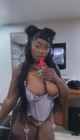 CANARSIE CALI FREAK VISITING LEAVING NYC C ME B4 IM GONE SHOW ME A GOOD TIME - 1