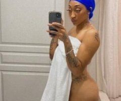 ❣NEW TO TOWN‼ COME SEE ME WHILE IM HERE‼ - Image 2