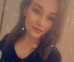 NO Deposit Petite Party girl here to play - Image 2