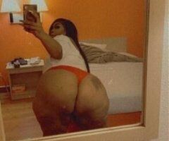 Big Booty BBW Last Night Here - Image 4