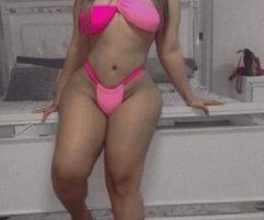 Lansing escorts - Friendly and Frisky