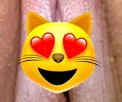 🥰💦🍫SEXY BUSTY BBW COME NUT ON MY TITTS 👅💦🍫🥰 - Image 2