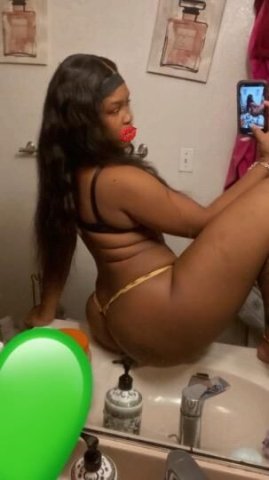 NEW IN LA FETISH QUEEN 2 GIRL SPECIAL HERE FOR A DAY - 1