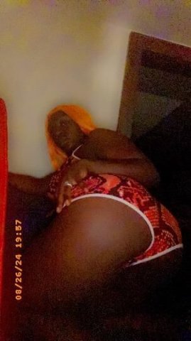 LATE NIGHT CREAM come have a taste and a splash💦👅 - 1