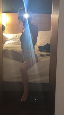 a petite lovers dream come true 💋 ask about todays special! - 1