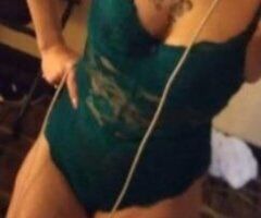 Dayton escorts - fun sexy classy slim thick milf