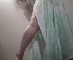 fun sexy classy slim thick milf - Image 2