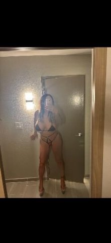 SEXY BUSTY CURVY - 1