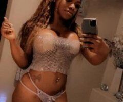 Available 💦 - Image 3