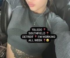 Latina Mami 🥰😍 REAL , GOOD Personality 😜 GOOD Energy💜 - Image 8