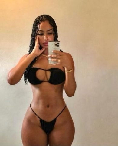 bombshell latina ready for fun! - 1