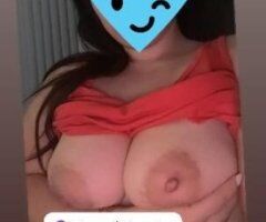 beautiful big boobies & big booty latina 😘💦 - Image 3