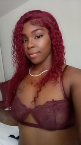 Hey loves its the Sexy Thick Ebony Stallion available for incalls and cardates 24/7 text or call to meet - 1