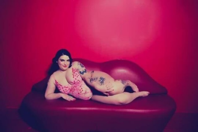 🖤 Cheeky Charming and Chubby Chick 🖤 - 1