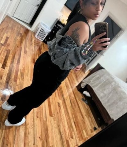 hola amor estoy en poughkeepsie outcalls or incall - 1