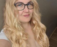 Portland escorts - End of Summer Fun! Cool AC