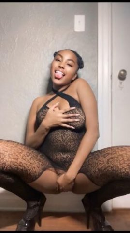 Filipina Jamaican Mami Here to Fulfill All Your Desires 😘💦💕 - 1