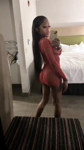 Exotic Petite Companion🥰💦💦💦 - 1