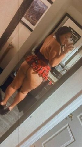 Curvy & Soft Vixen AVAILABLE NOW - 1