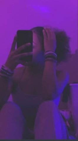 beautiful☺ sexy😉wet kitty kat 💦 tight vagi - 1