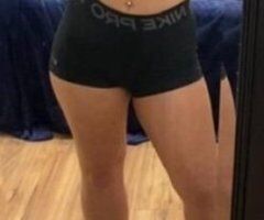 The girl you WISH were next door... - Image 4