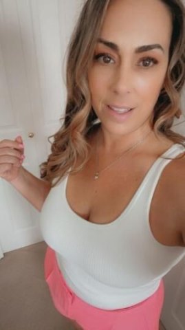INCALL/OUTCALL AVAILABLE 😘🥂💎 All Natural Italian Beauty 💋 Text Me!!! - 1