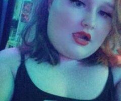 . LETS HAVE SOME WET FUN WITH A BIG CURVY WHITE GIRL - Image 2