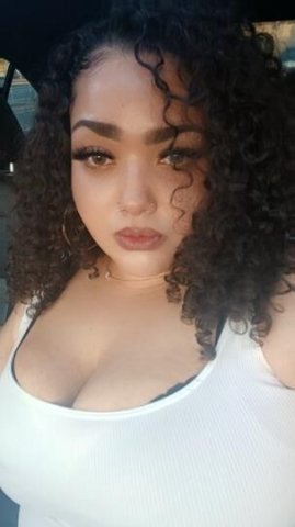 Pretty thick mixed girl ready for pleasure💦 - 1