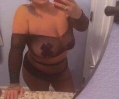 upscale tight wet latina - Image 5