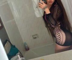 Tight Young Italin Puss😻💦 - Image 7