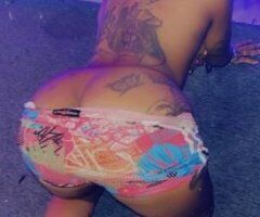 Kayla’s 😘 PlayHouse 🏩🥰 Where EVERYTHING 🤞🏽 Is WETTER 🌊💦💧 And Better 😍😘 Come 🏎 Catch A Vibe 🥰😜 - Image 3