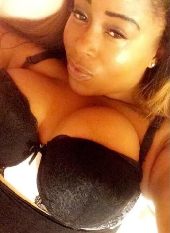 Bombshell💥 Beliezean Mami 💋🍒 Llamame 📱Busty Mami - 1