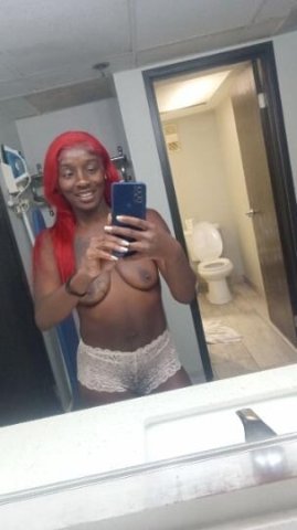 Your New Sexy Chocolate Glazed Creme Pie 🥰💦💦 I Love To Eat Dick 😘 Come Watch Me Shoke And Spit 😜😜 INCALLS AND OUTCALLS 💋 New Pics - 1