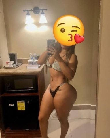 hello my loves, i am a very hot girl. i like to play with my mouth a lot. take advantage of the fact that i am very hot. ❤ - 1