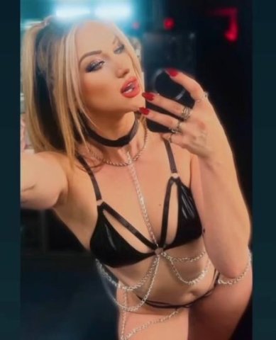 Playlife incall outcall - 1