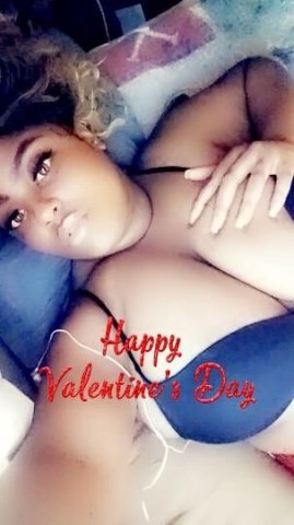 location queens village ✨️ Do you want me on my knees or my back - 1
