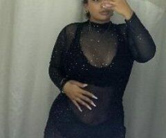 CUTIE WITH A BOOTY 😘 WAITING TO PLEASE YOU. INCALL IN LAKEWOOD OR OUTCALLS - Image 2