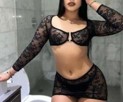 beautiful latina with tight pussy - Image 2