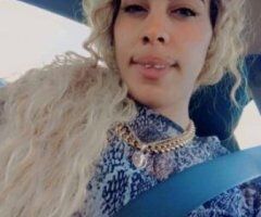 Lincoln escorts - kembely