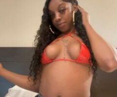 PRETTY FACE SLIM WAIST BADDIE 😍💋 - Image 3