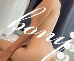 San Fernando Valley escorts - 🤩🥵😻PEtite 18 LAtina 🫣 BONY 👐 NEW NEW NEW