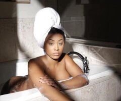 Sioux Falls escorts - Come have some fun with me!!