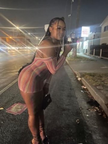 New in the Bay special going on fetish friendly - 1
