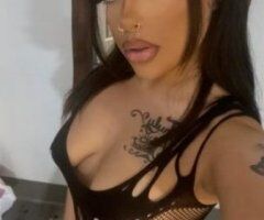 Looking for a person with a good heart and treat me with love❤️❤️❤️✅I can Host or visit your place✅ and 🚗Car Fun - Image 1