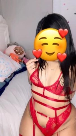 Latina sexy 🔥 - 1