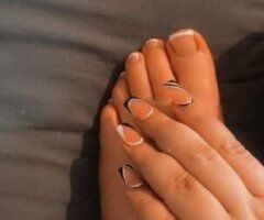 NEW IN TOWN🩷😘‼ CUM GET A TASTE ❄😍 - Image 2