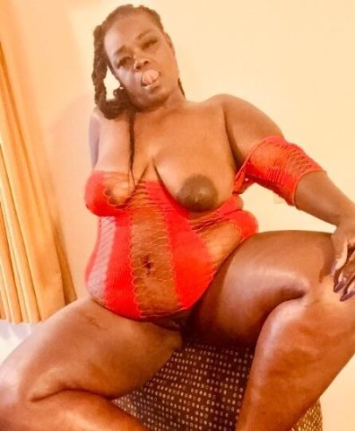 🌟Longer Vids on my PH account🌟Daddy cum fuck this sexy, ebony BBW...make me choke on that D😛 - 1