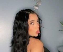 bored and single "available" 🥰 - Image 3
