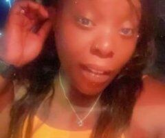 Hot girl😜😜😜😜 - Image 2